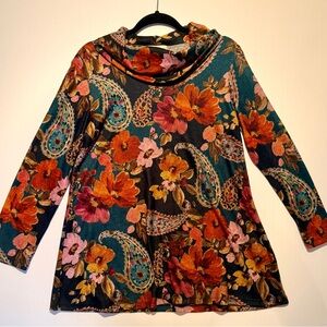 Jess & Jane Floral Paisley Women's Top